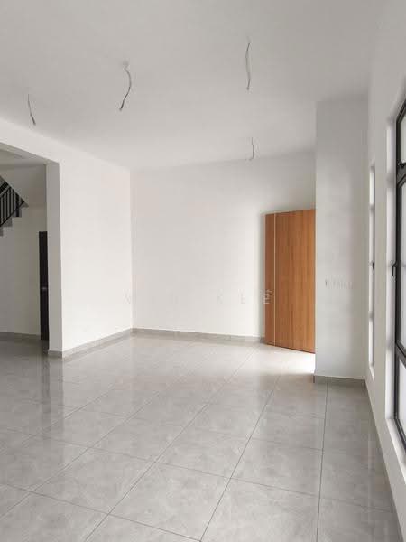 Rumah Teres 2-Tingkat untuk Dijual di Skudai (Johor) - VIN Kee - Living Room - PropertyGuru.com.my