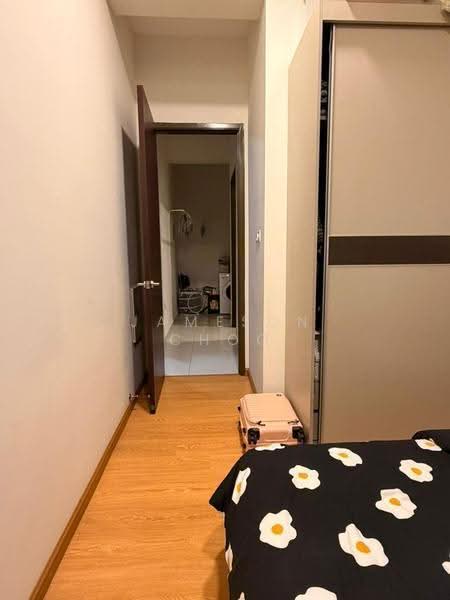 Condominium for Rent at Amberside @ Country Garden Danga Bay - Jameson Choo - Corridor - PropertyGuru.com.my