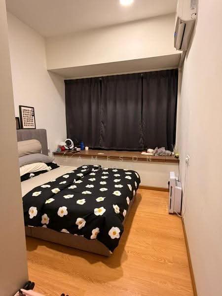 Condominium for Rent at Amberside @ Country Garden Danga Bay - Jameson Choo - Bedroom - PropertyGuru.com.my