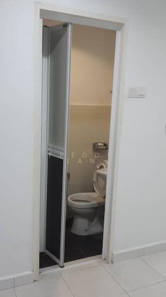 Apartment for Sale at Damai Vista Apartment - Freddy Tan - Bathroom - PropertyGuru.com.my