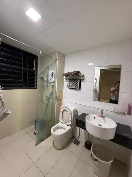 Service Residence for Rent at Residences @ 1 Tebrau - Jameson Choo - Bathroom - PropertyGuru.com.my
