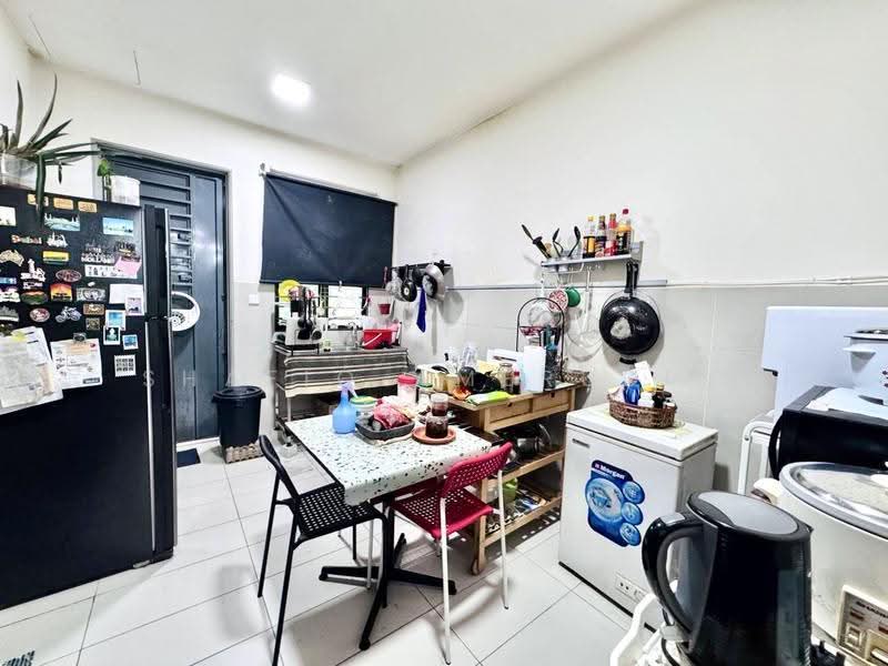 Rumah Teres 2-Tingkat untuk Dijual di Alam Impian (Shah Alam) - Shafiq Amerudin - Kitchen - PropertyGuru.com.my