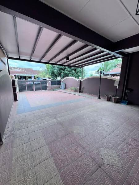 Rumah Teres 1-Tingkat untuk Dijual di Taman Pulai Emas (Kulai) - Jameson Choo - Exterior - PropertyGuru.com.my