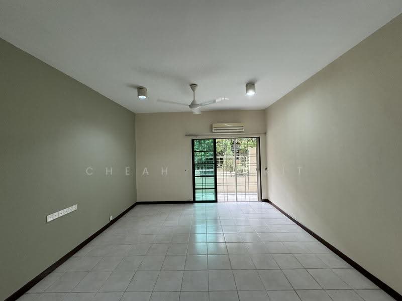Rumah Bandar untuk Disewa di Sunway Damansara (Kota Damansara) - Cheah Wei Kit - Living Room - PropertyGuru.com.my