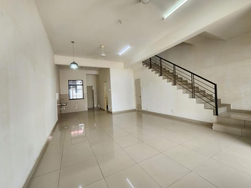 2-storey Terraced House for Rent in Bandar Seri Coalfields (Sungai Buloh) - Jimmy Tan - Interior - PropertyGuru.com.my