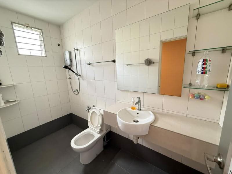 2-storey Terraced House for Sale in Saujana Rawang (Rawang) - Tom Yip - Bathroom - PropertyGuru.com.my