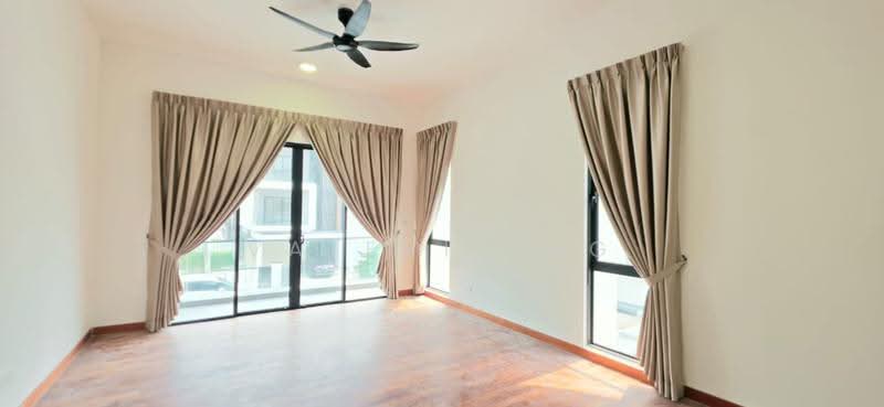Semi-Detached House for Rent in Kota Damansara (Selangor) - Valerie Ng - Living Room - PropertyGuru.com.my