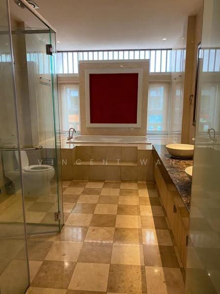 3-storey Terraced House for Sale in Duta Tropika (Batu) - Vincent Wan - Bathroom - PropertyGuru.com.my