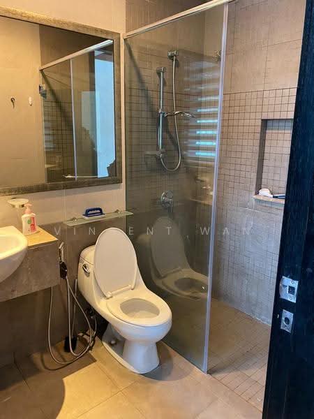 3-storey Terraced House for Sale in Duta Tropika (Batu) - Vincent Wan - Bathroom - PropertyGuru.com.my