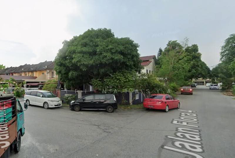 2-storey Terraced House for Sale in Sungai Buloh (Selangor) - Fifi Natasya - Exterior - PropertyGuru.com.my