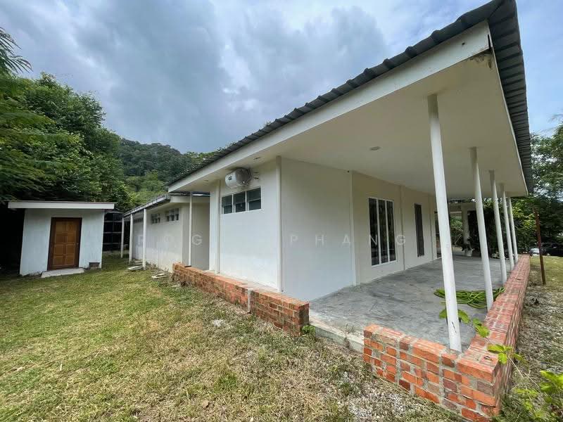 Zero-Lot Bungalow for Sale in Langkawi (Kuah) - Roger Phang - Exterior - PropertyGuru.com.my