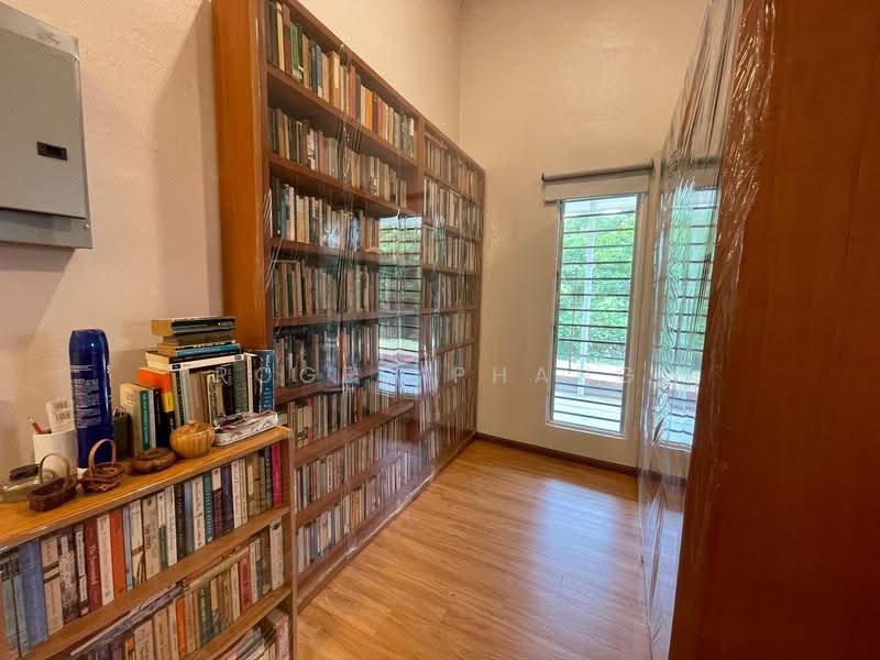Zero-Lot Bungalow for Sale in Langkawi (Kuah) - Roger Phang - Study - PropertyGuru.com.my
