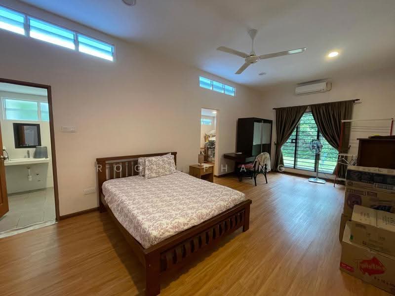 Zero-Lot Bungalow for Sale in Langkawi (Kuah) - Roger Phang - Bedroom - PropertyGuru.com.my