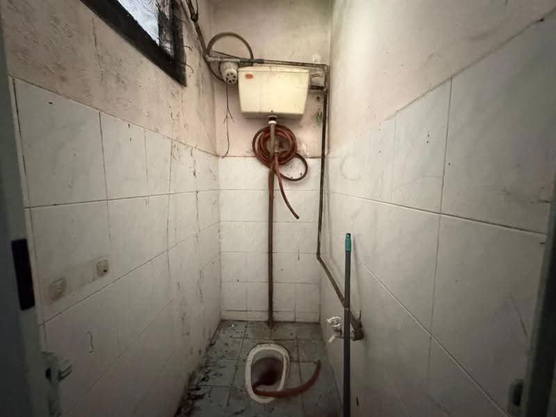 2-storey Terraced House for Sale in Taman Bidara (Selayang) - Tom Yip - Bathroom - PropertyGuru.com.my