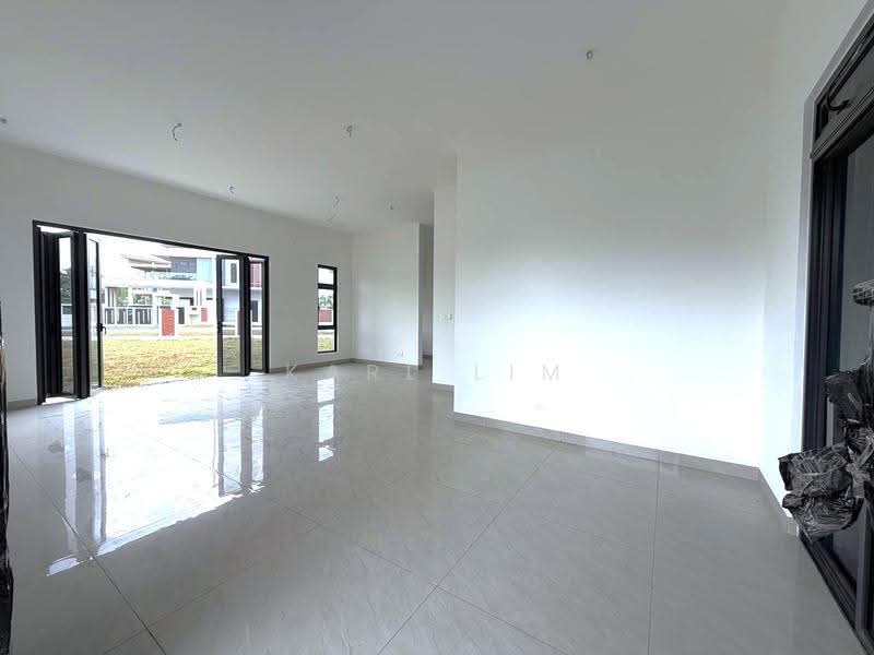 Semi-Detached House for Sale in Bandar Uda Utama (Johor Bahru) - Karl Lim - Living Room - PropertyGuru.com.my