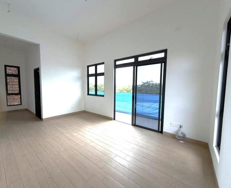 Semi-Detached House for Sale in Bandar Uda Utama (Johor Bahru) - Karl Lim - Living Room - PropertyGuru.com.my