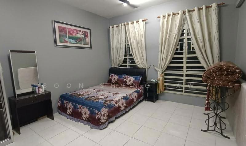 Condominium for Rent at Hijauan Heights - Soon Sheng Law - Bedroom - PropertyGuru.com.my
