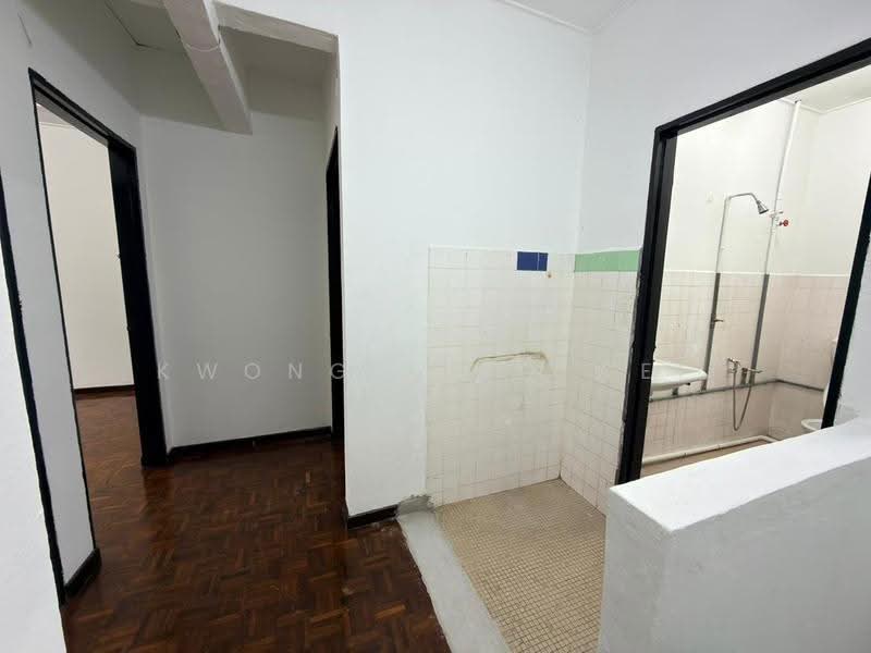 Rumah Teres untuk Dijual di Bandar Country Homes (Rawang) - Kwong Xiao Wei - Interior - PropertyGuru.com.my