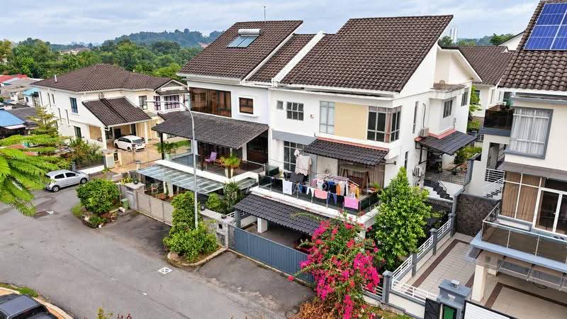Semi-Detached House for Sale in Saujana Villa (Kajang) - BILYA ARIFF - Exterior - PropertyGuru.com.my