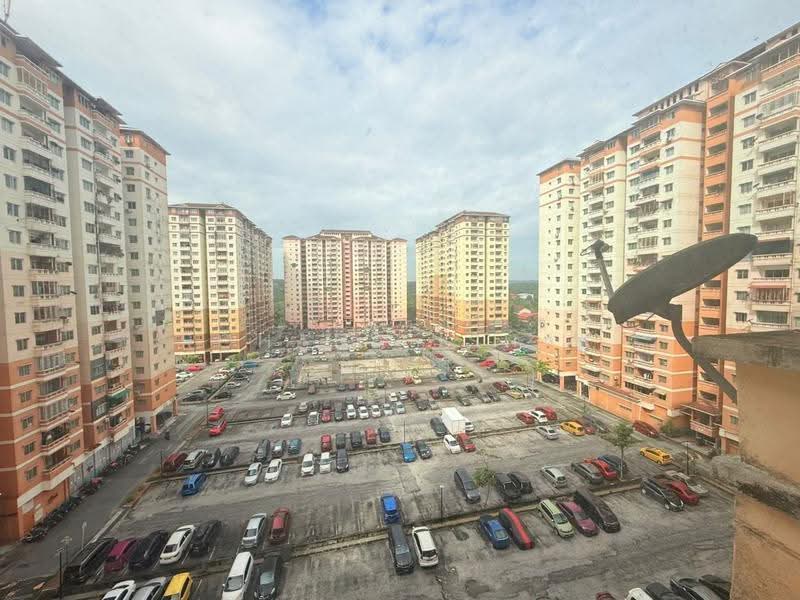 Pangsapuri untuk Dijual di Laguna Biru - Rohana Ishak - Exterior - PropertyGuru.com.my