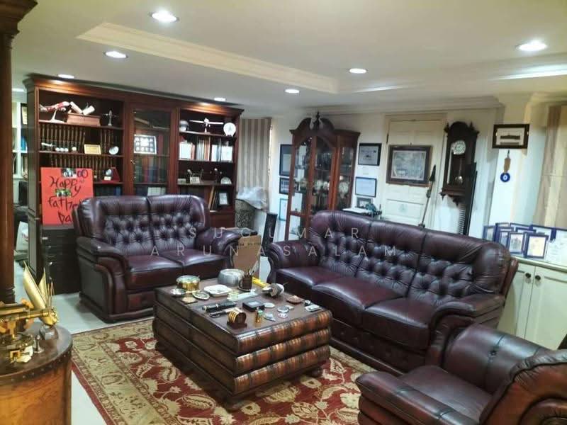 Bungalow House for Sale in Bangsar Baru (Bangsar) - Sugumar Arunasalam - Living Room - PropertyGuru.com.my