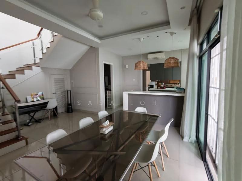 Bungalow House for Sale in Kajang (Selangor) - Sasa Loh - Dining Room - PropertyGuru.com.my