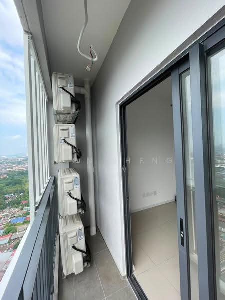 Kediaman Servis untuk Disewa di Jernih Residence - Soon Sheng Law - Balcony - PropertyGuru.com.my