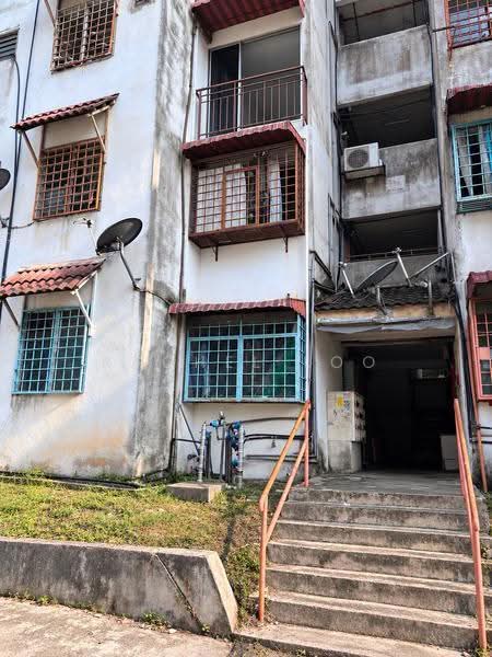 Rumah Flat untuk Dijual di Desa Petaling Flat - Rachel Loo - Exterior - PropertyGuru.com.my