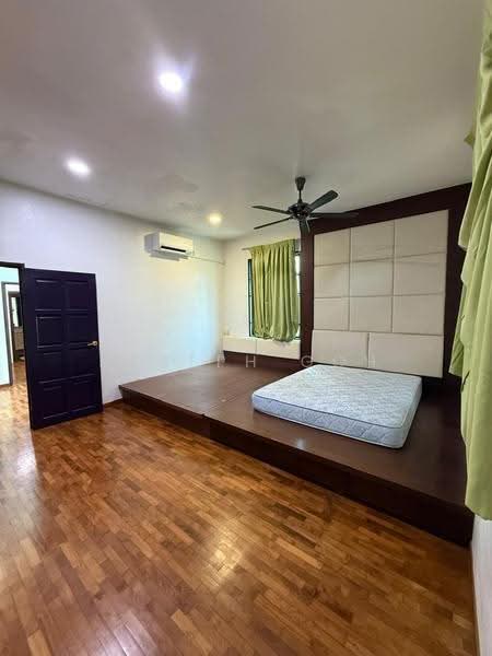 Cluster House for Sale in Taman Austin Heights (Tebrau) - Joseph Goh - Bedroom - PropertyGuru.com.my