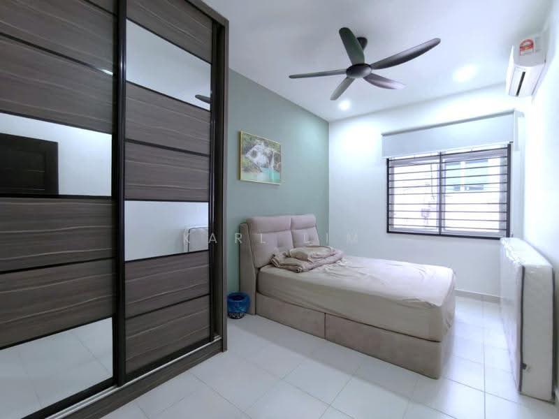 2.5-storey Terraced House for Sale in Taman Pulai Mutiara (Iskandar Puteri (Nusajaya)) - Karl Lim - Bedroom - PropertyGuru.com.my
