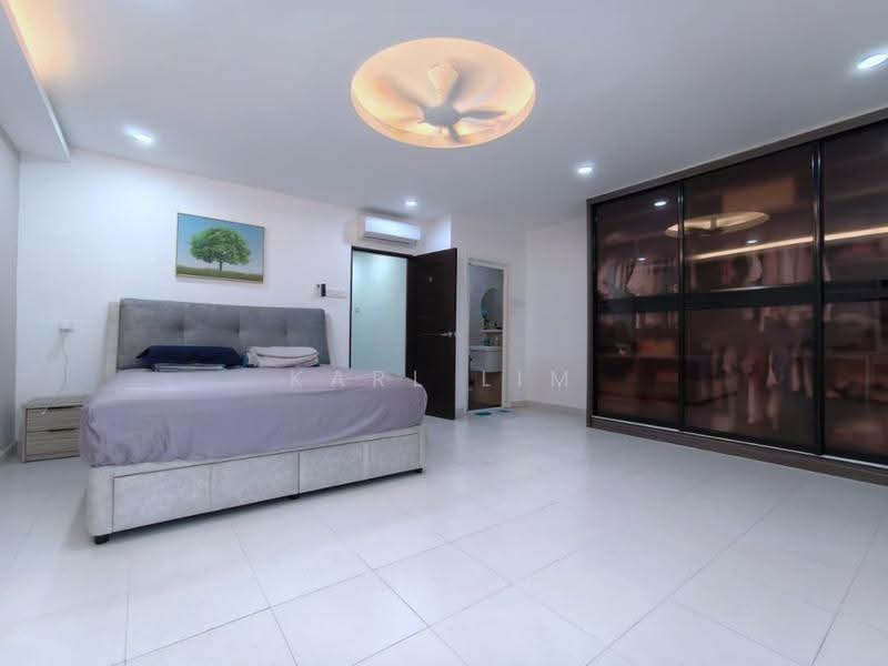 2.5-storey Terraced House for Sale in Taman Pulai Mutiara (Iskandar Puteri (Nusajaya)) - Karl Lim - Bedroom - PropertyGuru.com.my