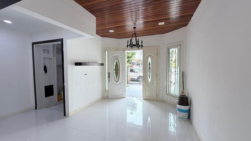 3-storey Terraced House for Sale in Selayang (Selangor) - Amirah Azmi - PropertyGuru.com.my
