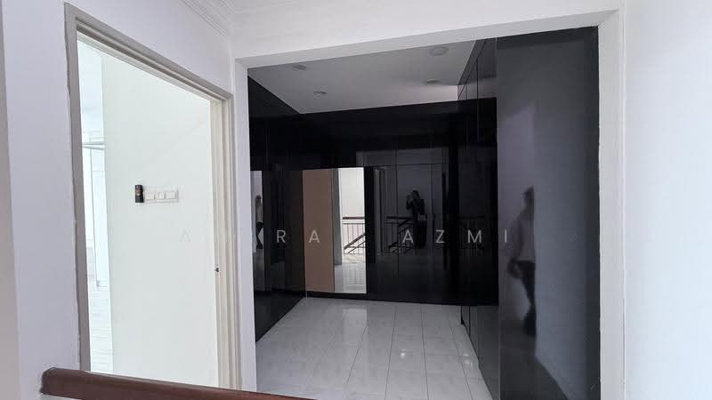 3-storey Terraced House for Sale in Selayang (Selangor) - Amirah Azmi - PropertyGuru.com.my