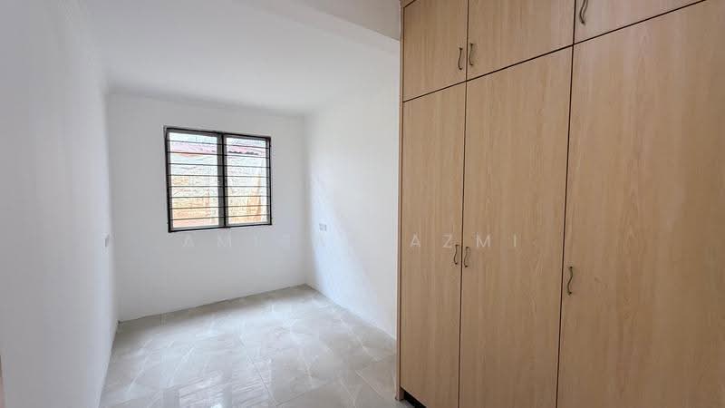 3-storey Terraced House for Sale in Selayang (Selangor) - Amirah Azmi - PropertyGuru.com.my