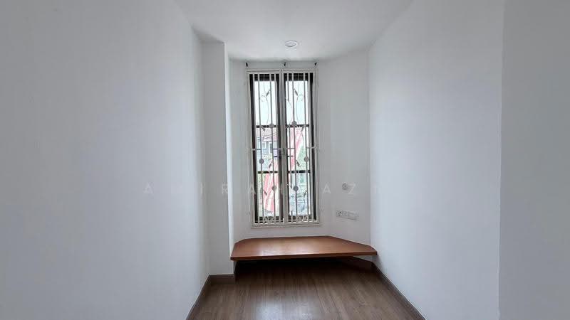 3-storey Terraced House for Sale in Selayang (Selangor) - Amirah Azmi - PropertyGuru.com.my