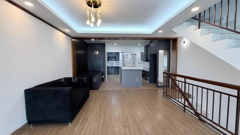3-storey Terraced House for Sale in Selayang (Selangor) - Amirah Azmi - PropertyGuru.com.my