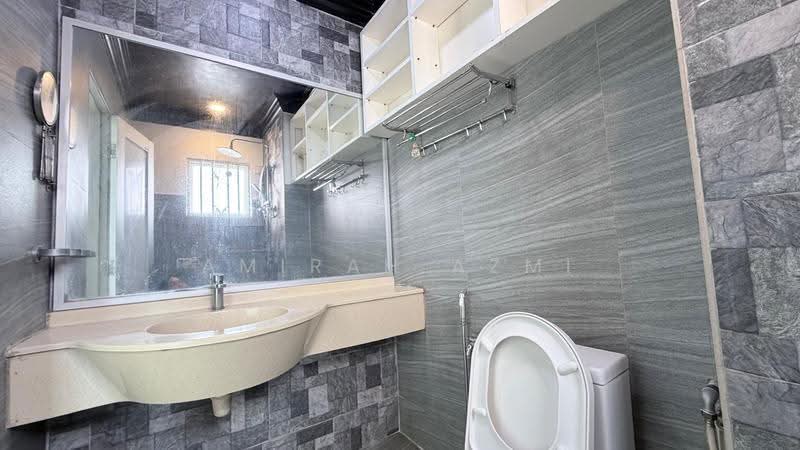 3-storey Terraced House for Sale in Selayang (Selangor) - Amirah Azmi - PropertyGuru.com.my