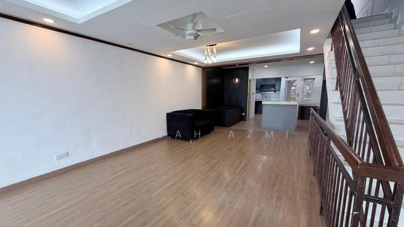 3-storey Terraced House for Sale in Selayang (Selangor) - Amirah Azmi - PropertyGuru.com.my