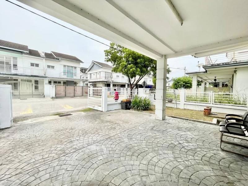 Semi-Detached House for Sale in Bandar Saujana Putra (Tanjong Duabelas) - Shafiq Amerudin - Exterior - PropertyGuru.com.my