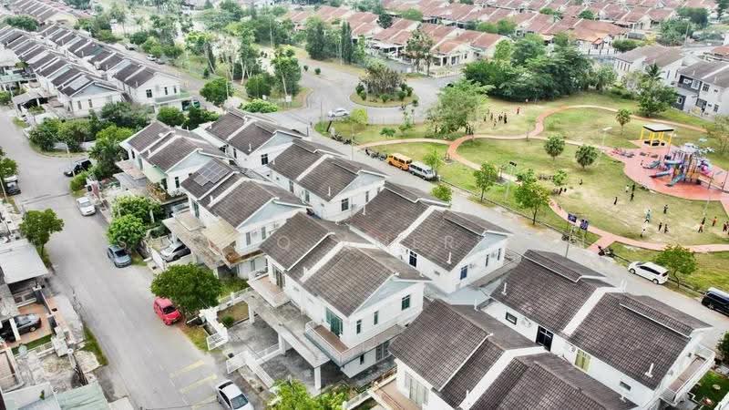 Semi-Detached House for Sale in Bandar Saujana Putra (Tanjong Duabelas) - Shafiq Amerudin - Exterior - PropertyGuru.com.my