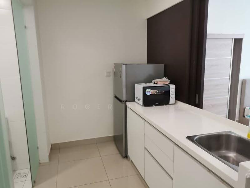 Service Residence for Sale at Trefoil @ Setia City - Roger Phang - Kitchen - PropertyGuru.com.my