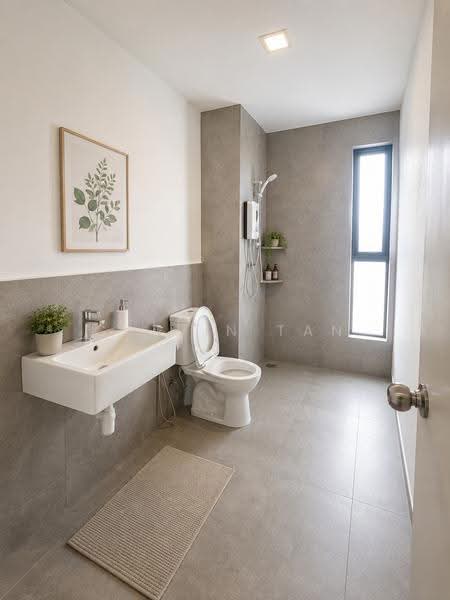 Service Residence for Sale at Suite Enesta - Calvin Tan - Bathroom - PropertyGuru.com.my