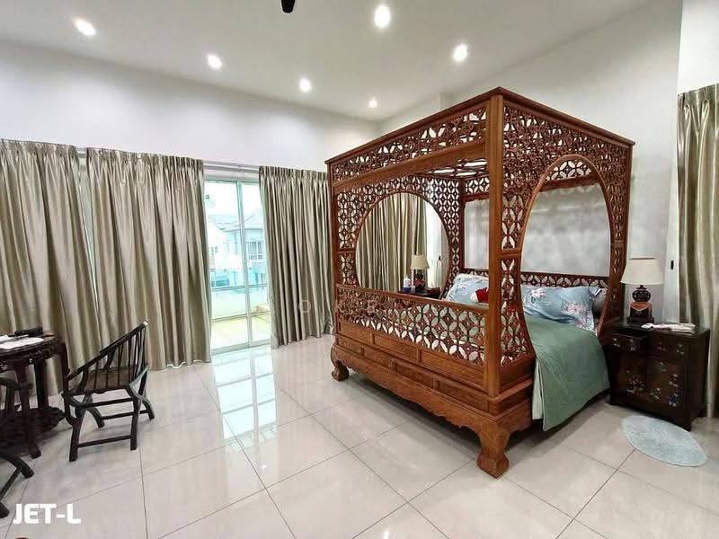 Semi-Detached House for Sale in Setia Damai (Setia Alam) - Loke . - Bedroom - PropertyGuru.com.my