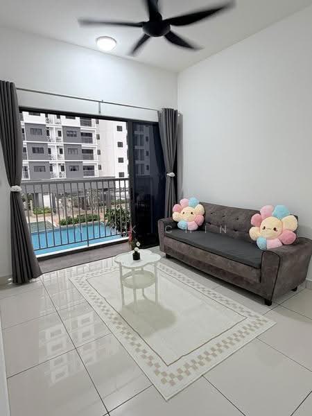 Kediaman Servis untuk Disewa di Traders Park - Nick Chin - Living Room - PropertyGuru.com.my