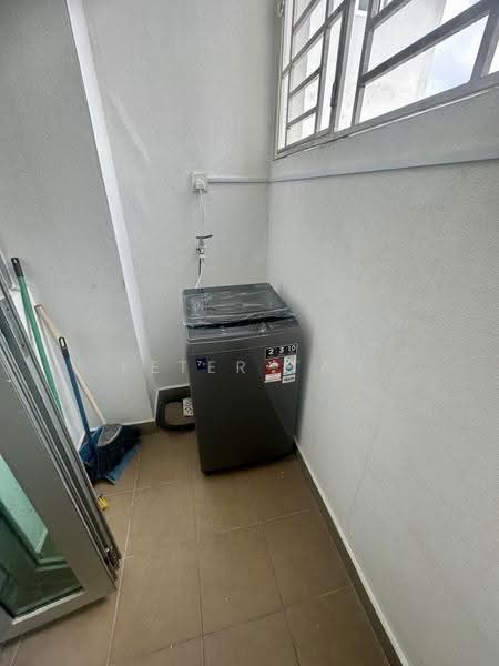 Kediaman Servis untuk Disewa di Saville @ Kajang - Peter Tan - Balcony - PropertyGuru.com.my