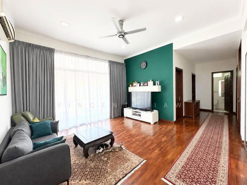 Semi-Detached House for Sale in Saujana (Selangor) - Vincent Liaw - Living Room - PropertyGuru.com.my