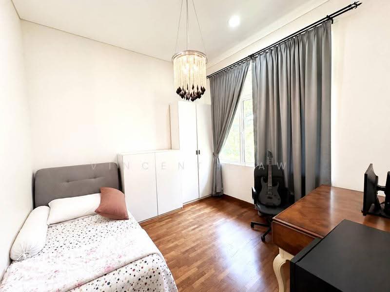 Semi-Detached House for Sale in Saujana (Selangor) - Vincent Liaw - Bedroom - PropertyGuru.com.my