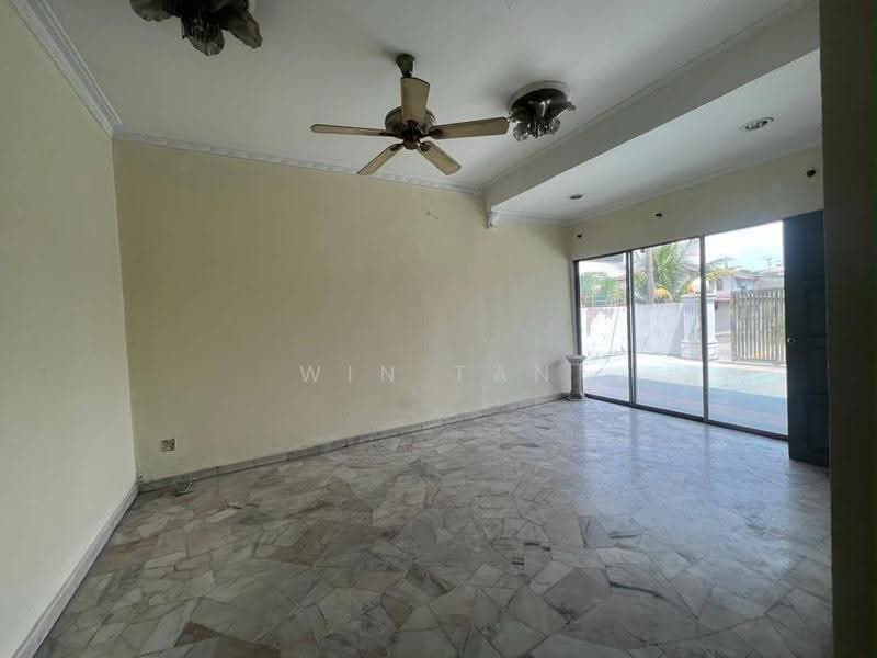 Rumah Teres 2-Tingkat untuk Dijual di Johor Bahru (Johor) - Win Tan - Living Room - PropertyGuru.com.my