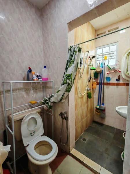 Rumah Teres 2-Tingkat untuk Dijual di Bukit Jelutong (Shah Alam) - Amirah Azmi - PropertyGuru.com.my