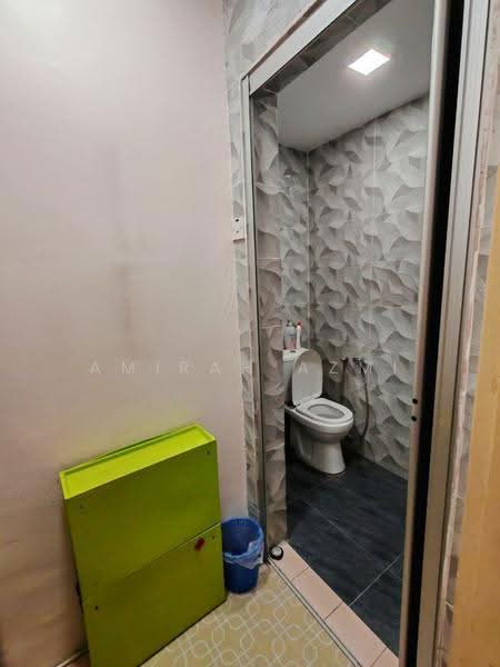 Rumah Teres 2-Tingkat untuk Dijual di Bukit Jelutong (Shah Alam) - Amirah Azmi - PropertyGuru.com.my